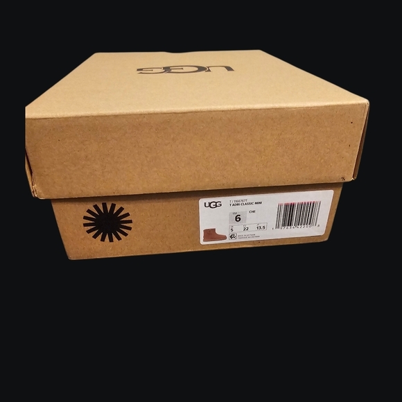 UGG Kids Tan Boots - Picture 4 of 10